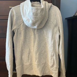 Never worn Lululemon Scuba jacket